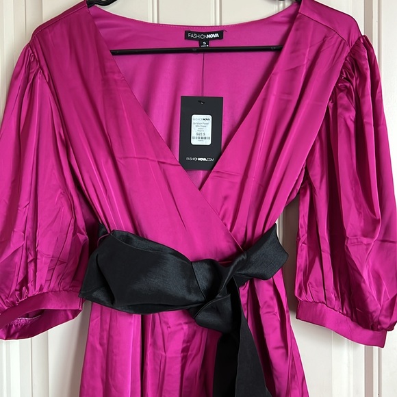 Puff Sleeve Mini Wrap Dress - Picture 8 of 9